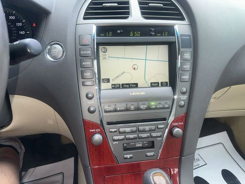 Used 2009 Lexus ES 350 FWD image 25