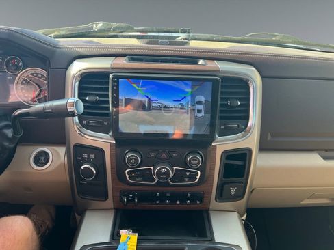 Used 2013 RAM 3500 Laramie w/ Convenience Group image 11