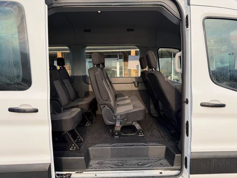 Used 2022 Ford Transit 350 XLT image 16