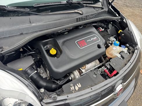 Used 2016 FIAT 500L Lounge image 43