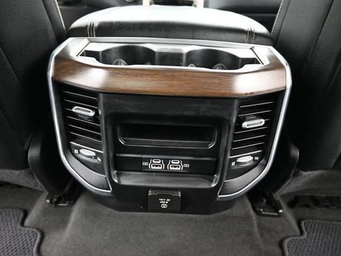 Used 2021 RAM 1500 Laramie AWD/4WD image 23