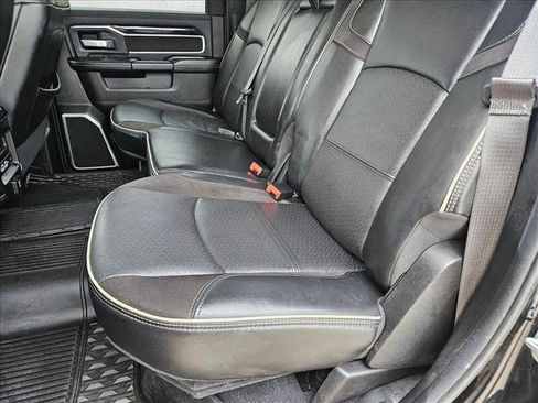 Used 2020 RAM 3500 Laramie AWD/4WD image 19