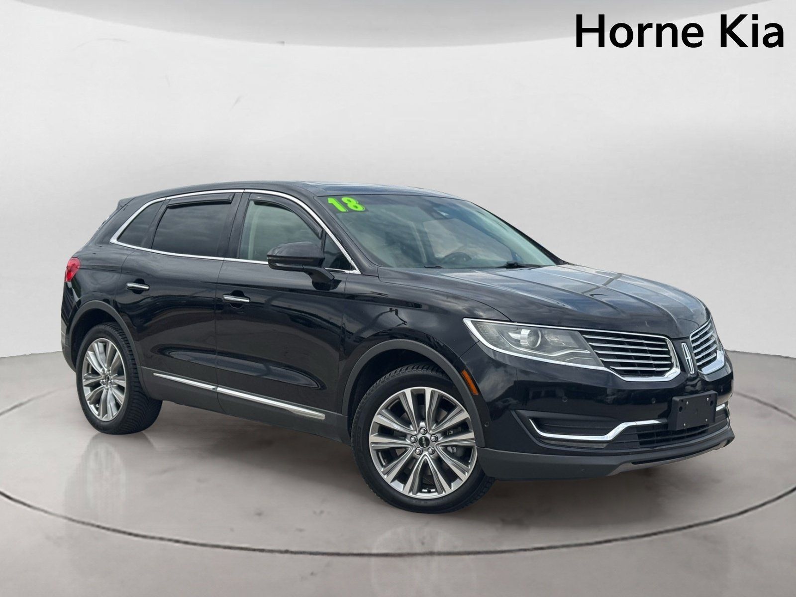 Used 2018 Lincoln MKX Reserve AWD/4WD image 2