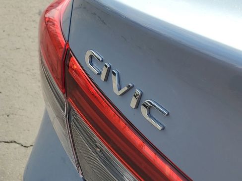 Used 2024 Honda Civic Sport image 7