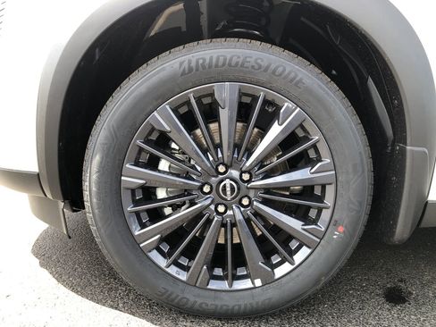 New 2026 Nissan Pathfinder SL w/ SL Premium Package image 10