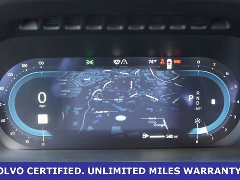 New 2025 Volvo XC90 B6 Core w/ Climate Package image 13