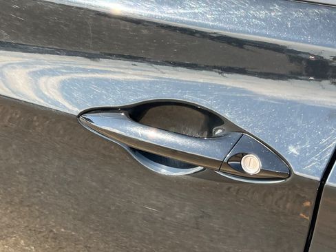 Used 2016 Hyundai Elantra SE FWD image 10