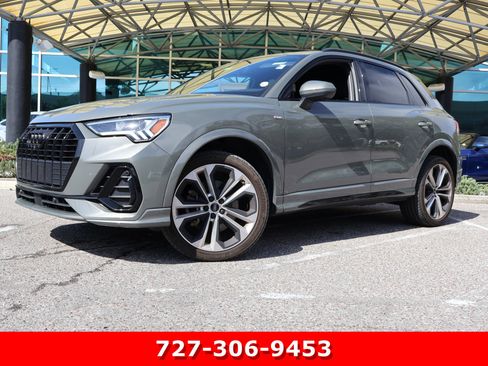 Used 2022 Audi Q3 2.0T Premium Plus w/ Premium Plus Package image 1