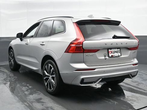 New 2025 Volvo XC60 B5 Plus w/ Protection Package Premier image 9