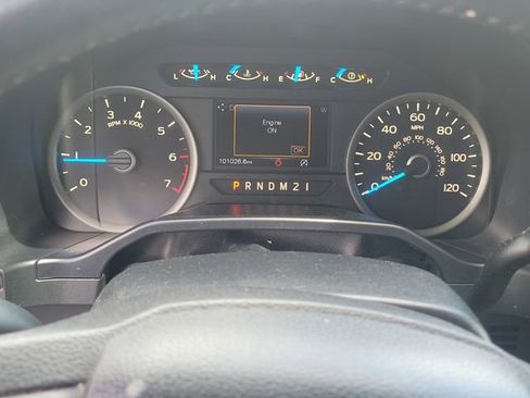 Used 2016 Ford F150 XLT w/ Equipment Group 301A Mid AWD/4WD image 15