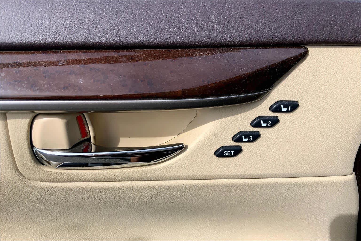 Used 2017 Lexus ES 350 FWD image 36