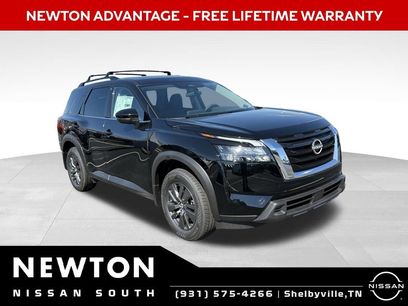 New 2025 Nissan Pathfinder SV w/ Cargo Package