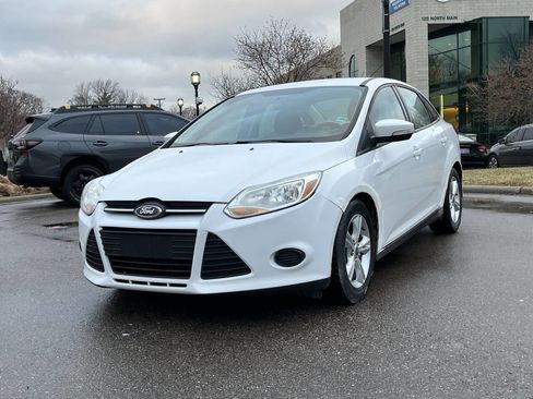 Used 2013 Ford Focus SE image 2