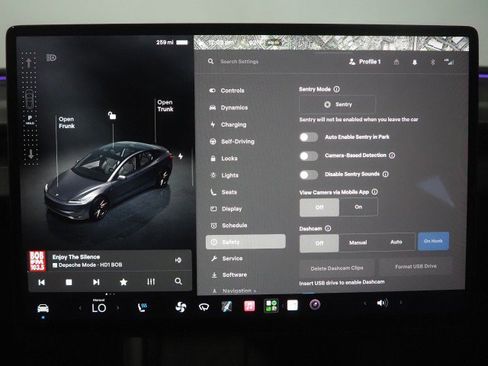Used 2025 Tesla Model 3 Performance AWD/4WD image 26