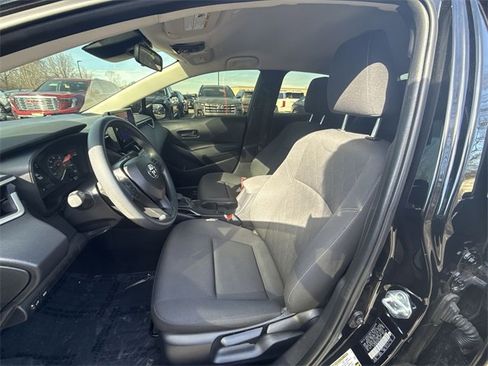 Used 2024 Toyota Corolla LE image 11