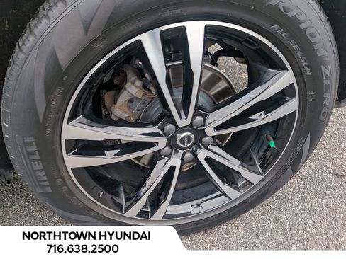 Used 2021 Volvo XC60 T5 Momentum image 41