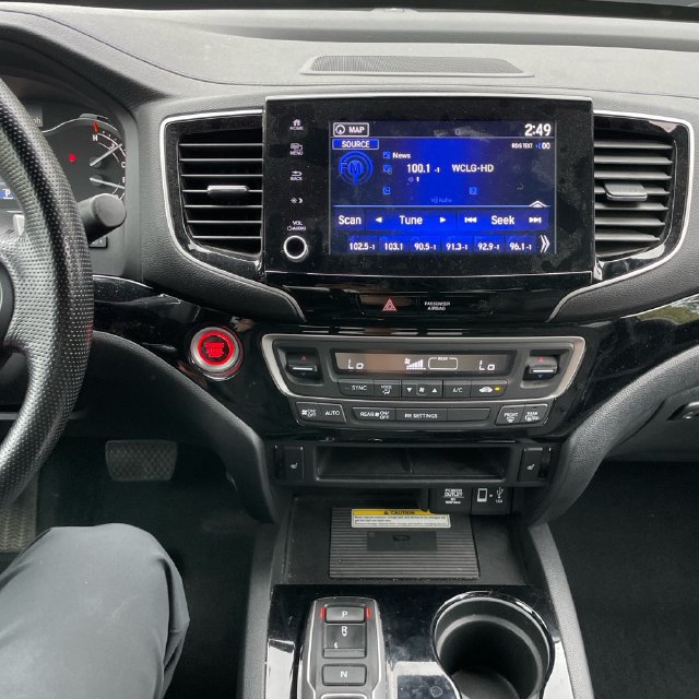 Used 2022 Honda Ridgeline Black Edition image 14