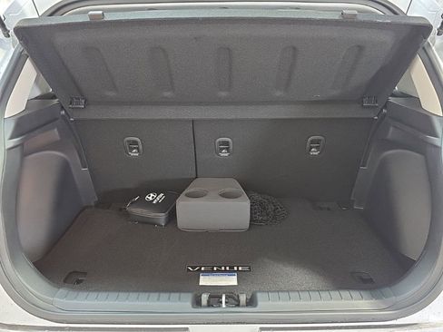 New 2026 Hyundai Venue SEL image 12