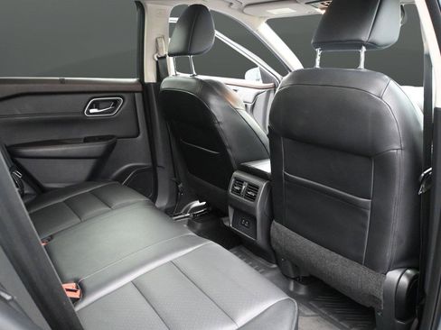 Used 2021 Nissan Rogue SV w/ Premium Package AWD/4WD image 21