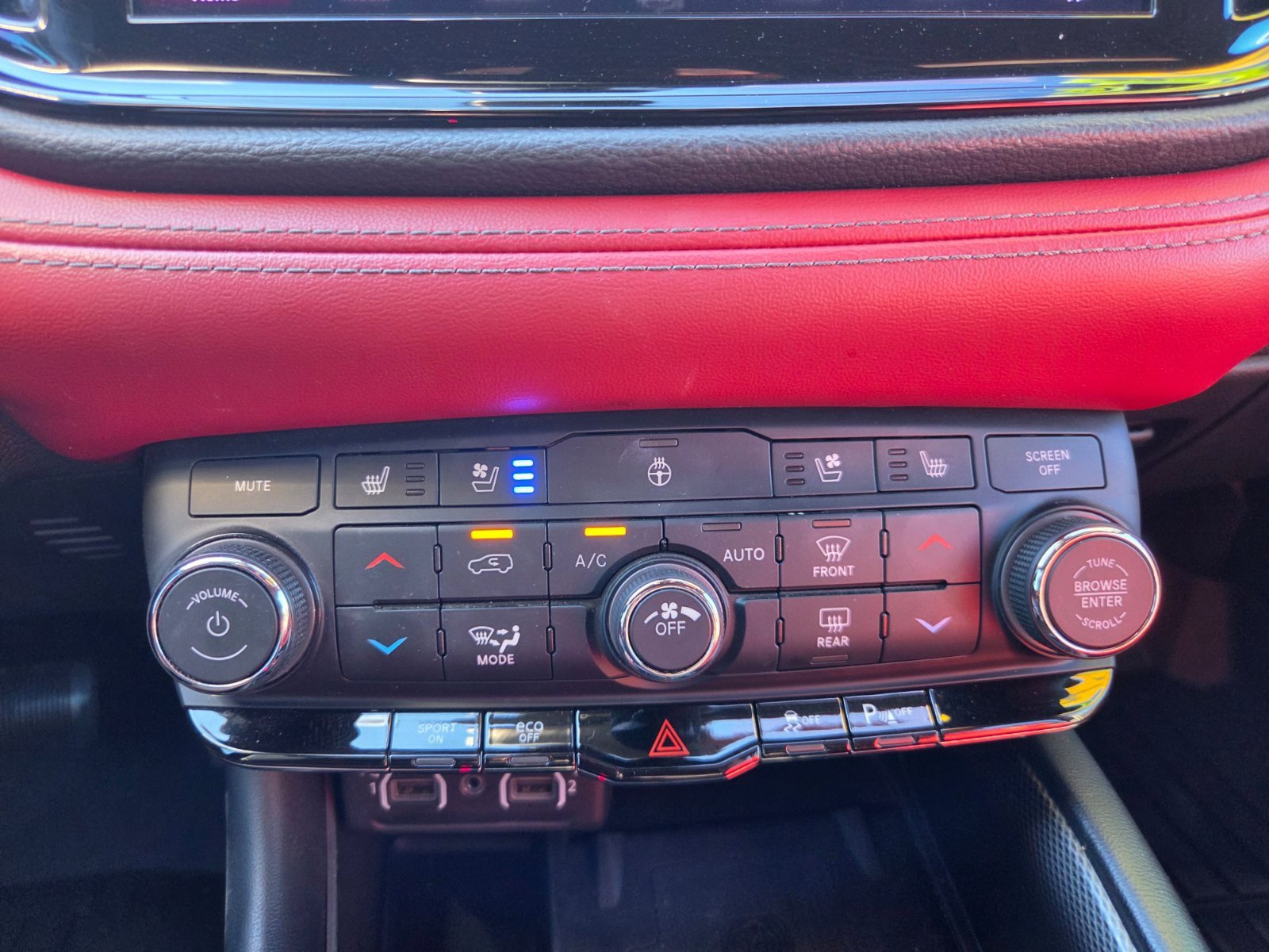 Used 2021 Dodge Durango R/T w/ Trailer Tow Group IV RWD image 12