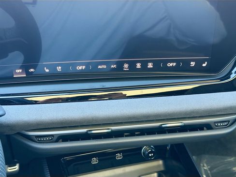 Used 2025 Audi S5 Prestige image 32