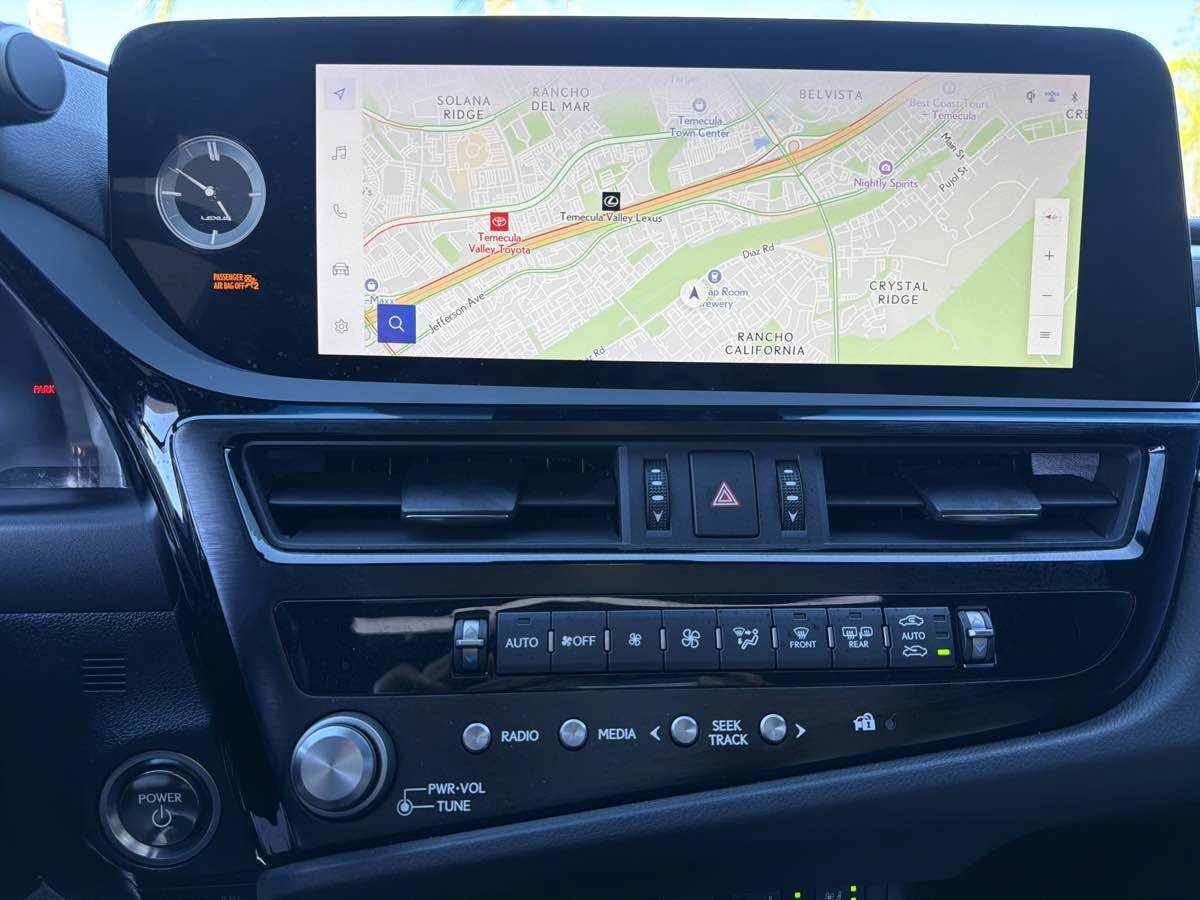 Used 2024 Lexus ES 300h F Sport w/ Accessory Package (Z1) FWD image 27