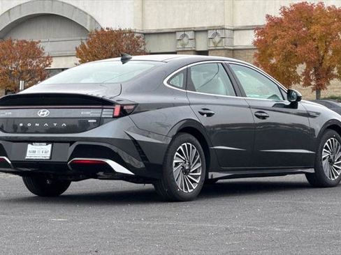 New 2026 Hyundai Sonata SEL image 4