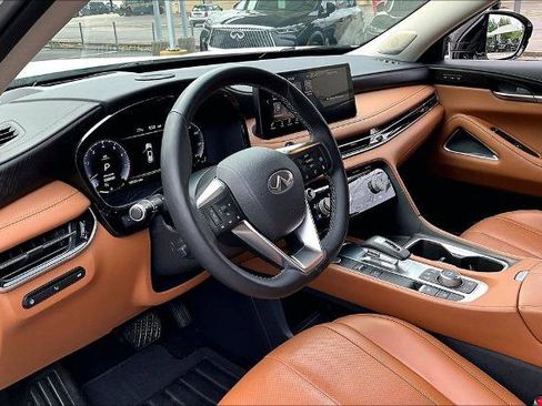 Certified 2024 INFINITI QX60 Sensory w/ Vision Package FWD image 17