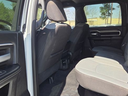 Used 2024 RAM 3500 Big Horn AWD/4WD image 7
