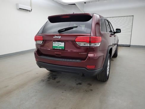 Used 2019 Jeep Grand Cherokee Laredo image 7