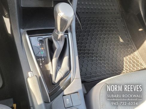 Used 2016 Toyota Corolla LE image 14