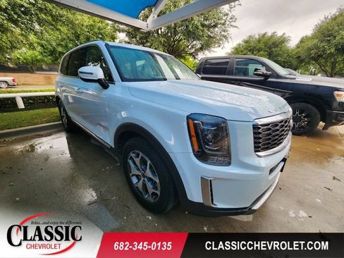 Used 2020 Kia Telluride EX w/ Towing Package FWD image 1