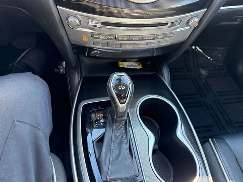 Certified 2017 INFINITI QX60 AWD w/ Premium Plus Package image 18