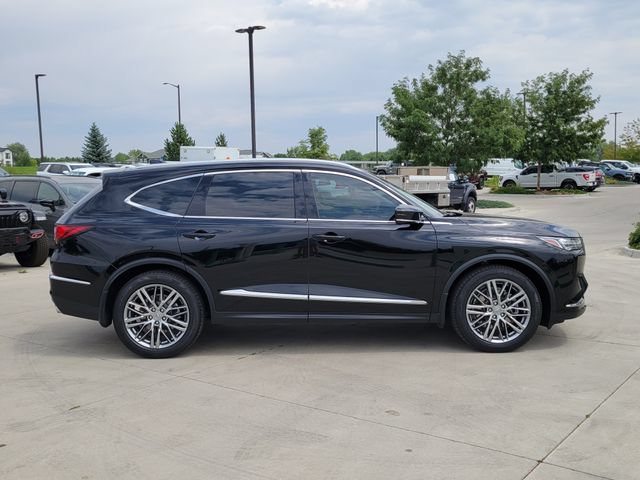 Used 2022 Acura MDX w/ Advance Package AWD/4WD image 2