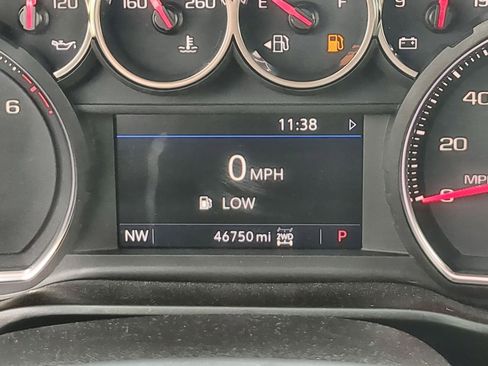 Used 2021 Chevrolet Silverado 1500 RST image 12