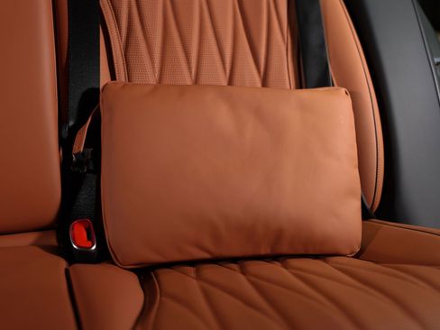 Used 2026 Mercedes-Benz S 63 AMG S image 40