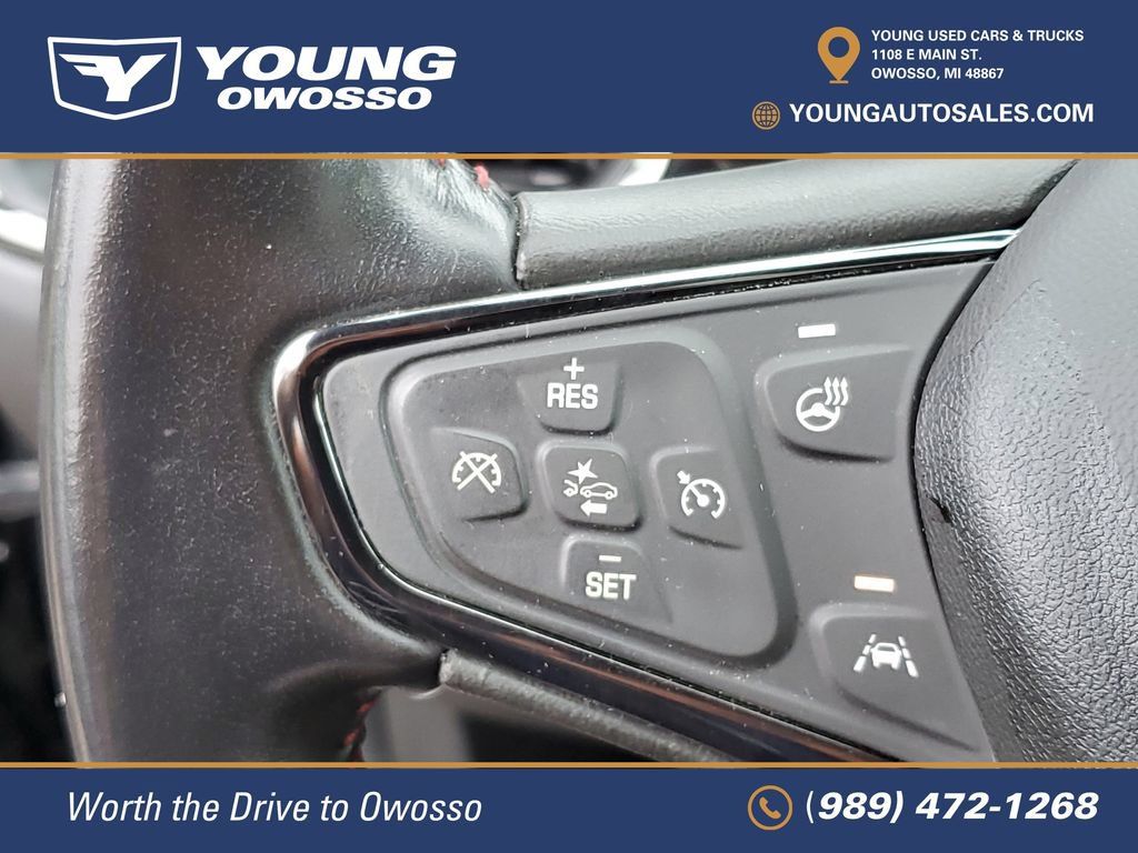 Used 2022 Chevrolet Equinox RS w/ RS Leather Package FWD image 15