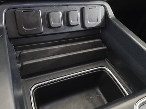 Used 2018 Chevrolet Silverado 3500 LTZ w/ Duramax Plus Package image 29