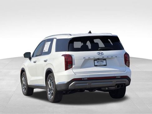 Used 2023 Hyundai Palisade Limited w/ Cargo Package FWD image 5