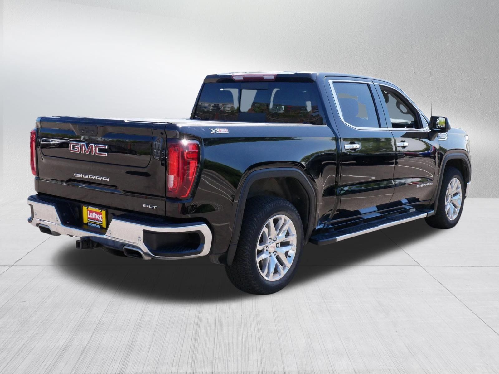 Used 2021 GMC Sierra 1500 SLT w/ SLT Premium Plus Package AWD/4WD image 7