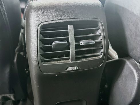 Used 2025 Ford Escape ST-Line Select AWD/4WD image 26