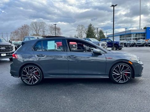 Used 2022 Volkswagen GTI Autobahn FWD image 5