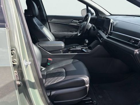 Used 2024 Kia Sportage X-Pro AWD/4WD image 11