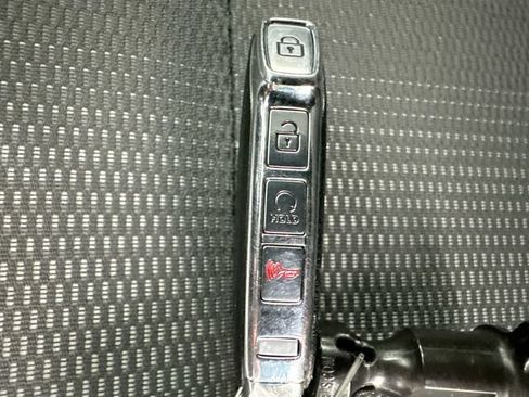 Used 2023 Kia Niro EX Touring FWD image 18