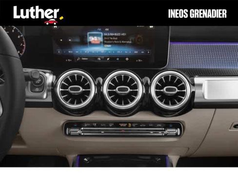 Used 2021 Mercedes-Benz GLB 250 4MATIC image 10