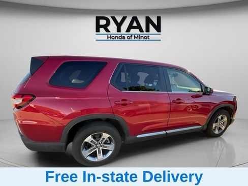Used 2023 Honda Pilot EX-L image 3
