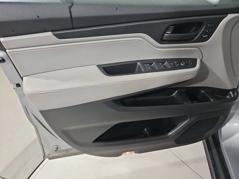 Used 2022 Honda Odyssey EX-L image 10