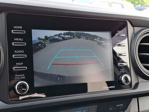 Certified 2023 Toyota Tacoma SR AWD/4WD image 21