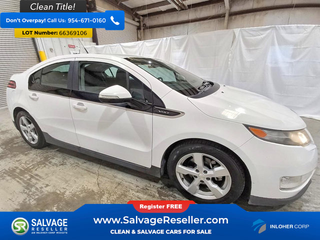 Used 2014 Chevrolet Volt w/ Enhanced Safety Package 1 FWD image 5