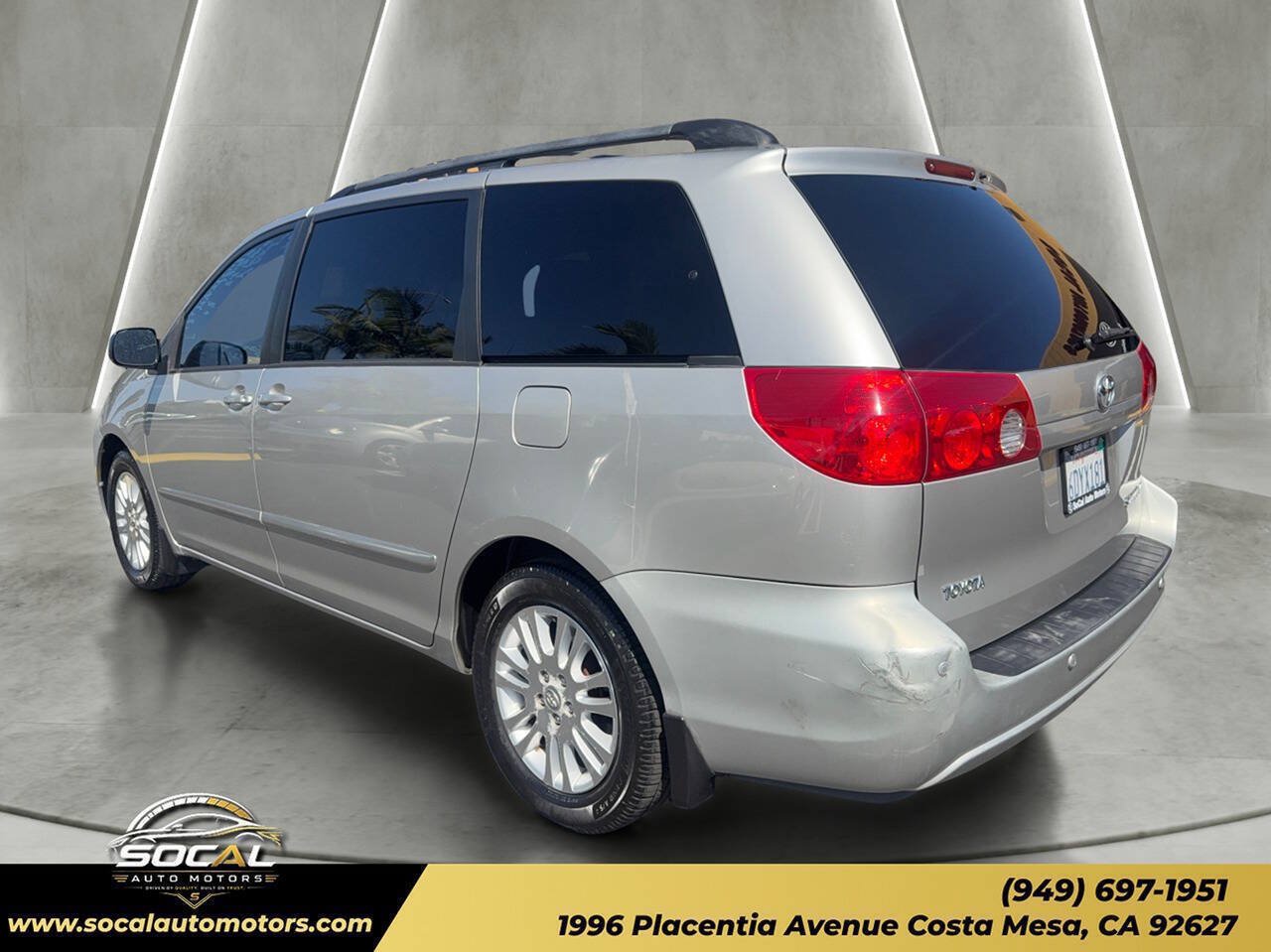 Used 2008 Toyota Sienna LE FWD image 3